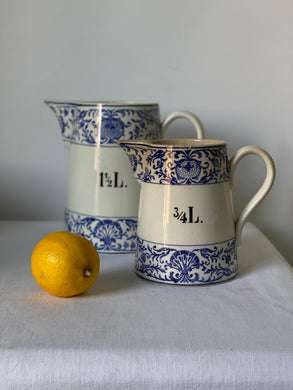 Circa 1900 villeroy and boch measuring jugs