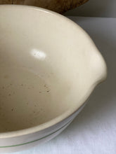 Load image into Gallery viewer, Kleen ware mixing bowl with pouring spout