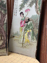 Load image into Gallery viewer, Pair of 19th century Famille rose porcelain plaques