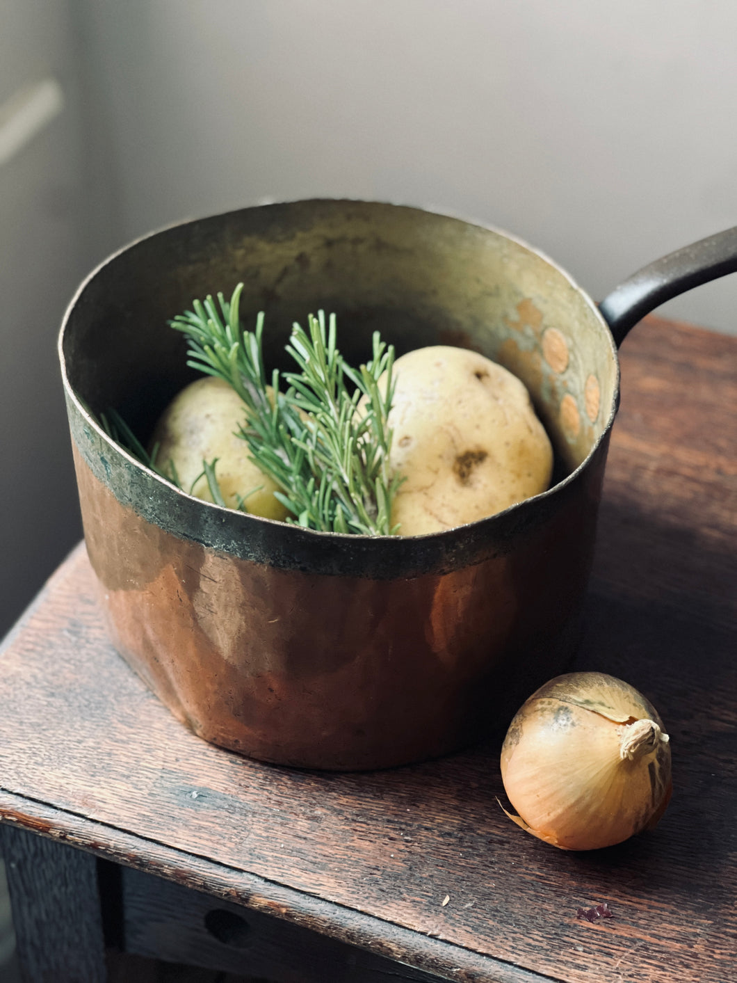 22cm copper pan circa 1850