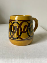 Load image into Gallery viewer, Set of 6 studio pottery mugs
