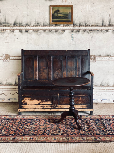 Antique 19th century pine box settle with storage