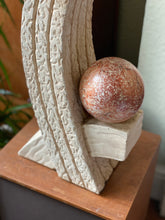 Load image into Gallery viewer, tessellated stone table lamp