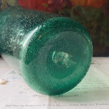 Load image into Gallery viewer, C1920 Hand blown glass vase